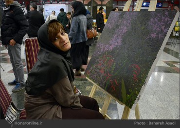نمایشگاه نقاشی معلولان هنرمند در ایستگاه مترو