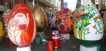 گزارش تصویری از تخم مرغ ها و دیوارنگاری های نوروزی شهز تهران